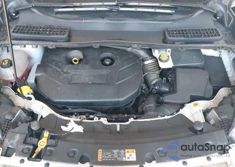 2018 Ford Escape Titanium z USA, uszkodzony, nr VIN 1FMCU9J9XJUC33800